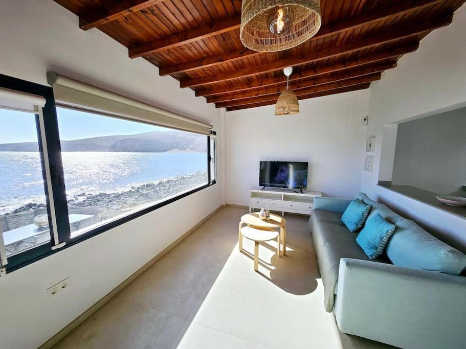 Casa Playa Quemada Junto Al Mar Villa Exterior photo