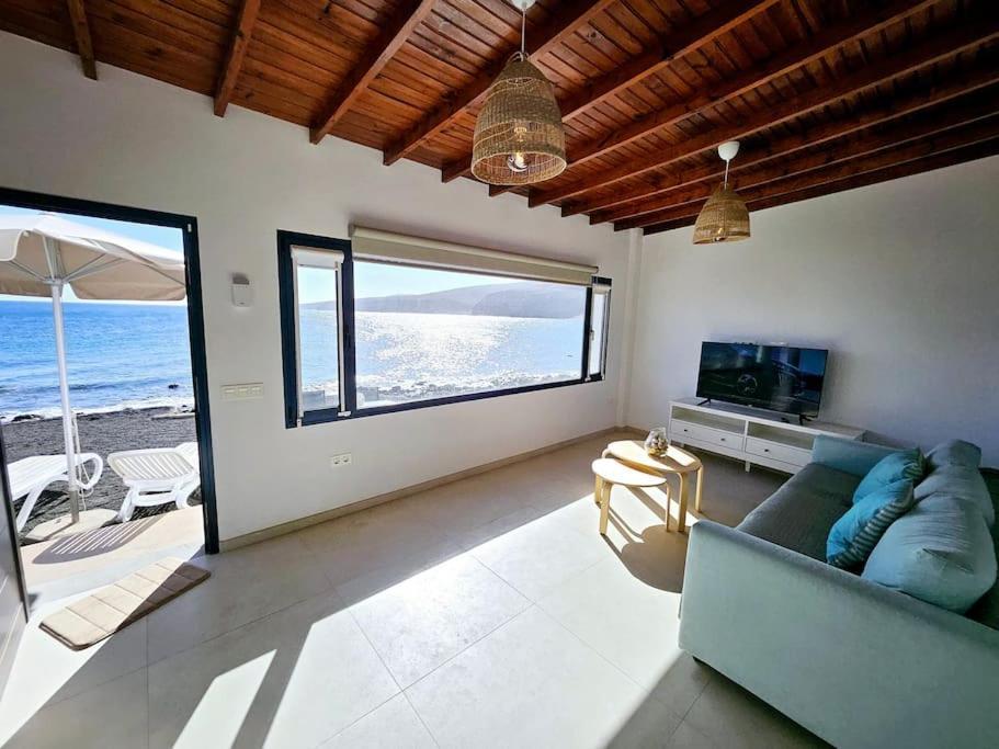 Casa Playa Quemada Junto Al Mar Villa Exterior photo