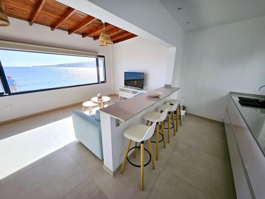 Casa Playa Quemada Junto Al Mar Villa Exterior photo